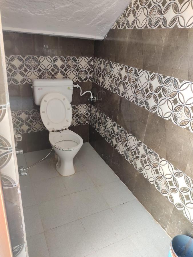 Nidhivan Homestay Vrindāvan Exterior foto